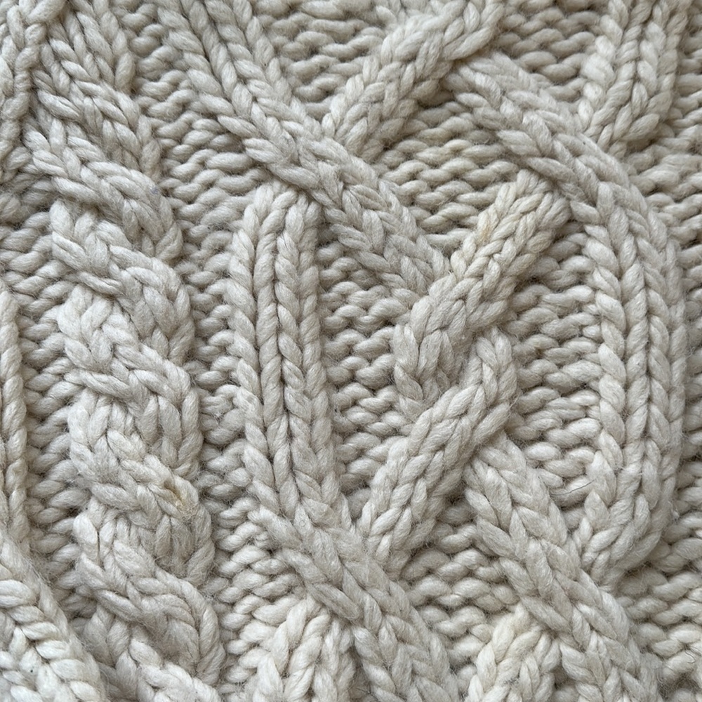 SOLD Vintage Chunky Hand Knit Authentic Gap Clothing 100% Wool Sweater - Picture 12 of 17